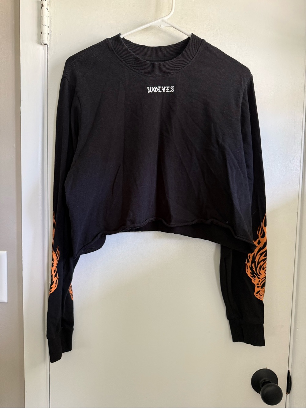 Darc Sport SHE Black Cropped Long-Sleeve Top with Orange Sleeve Design, Size M